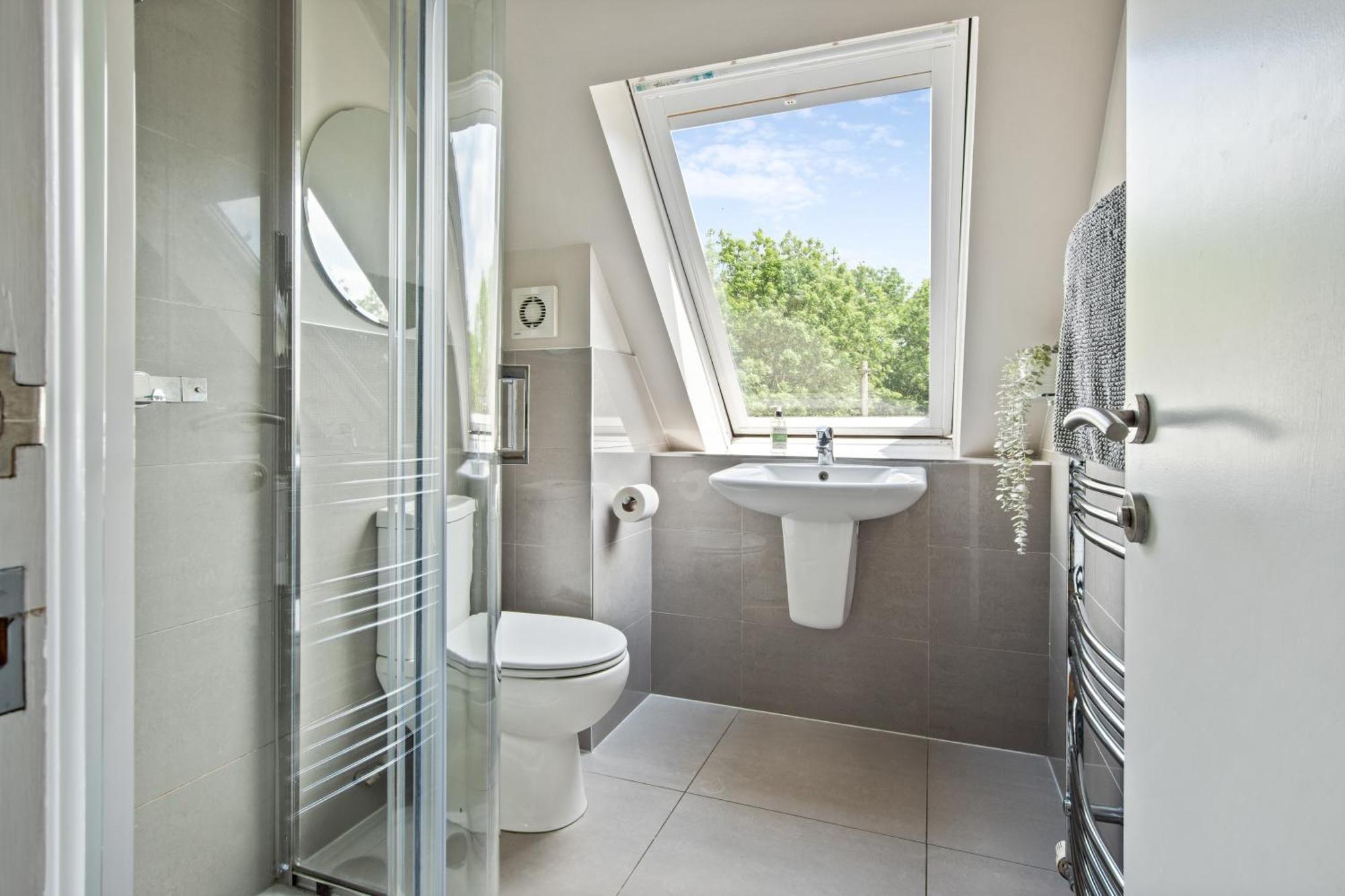 Central And Cosy Brockenhurst Flat 외부 사진